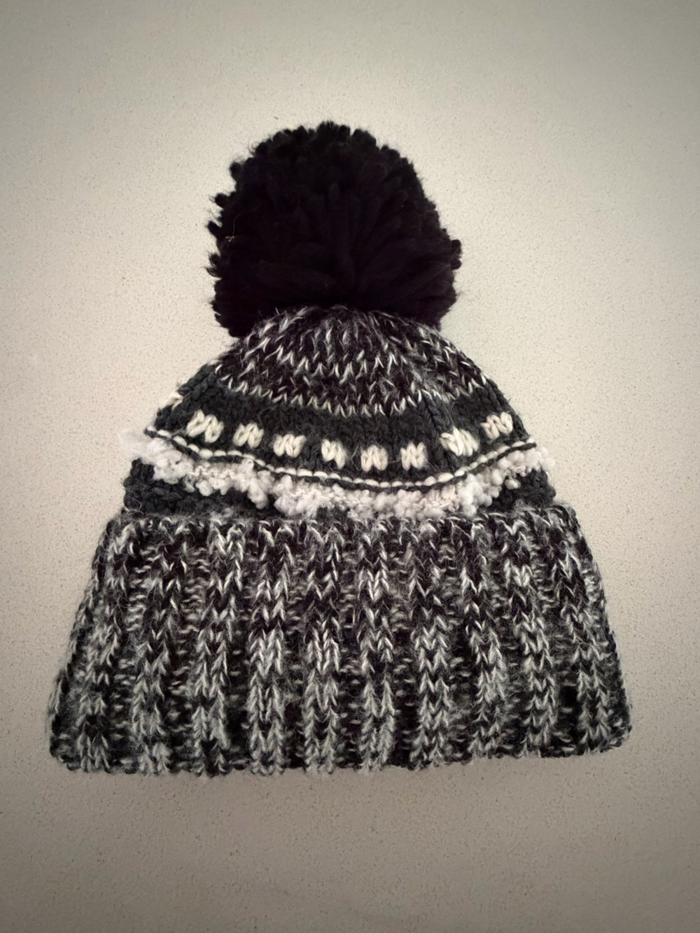 Zara Black and White Knit Pom Pom Hat